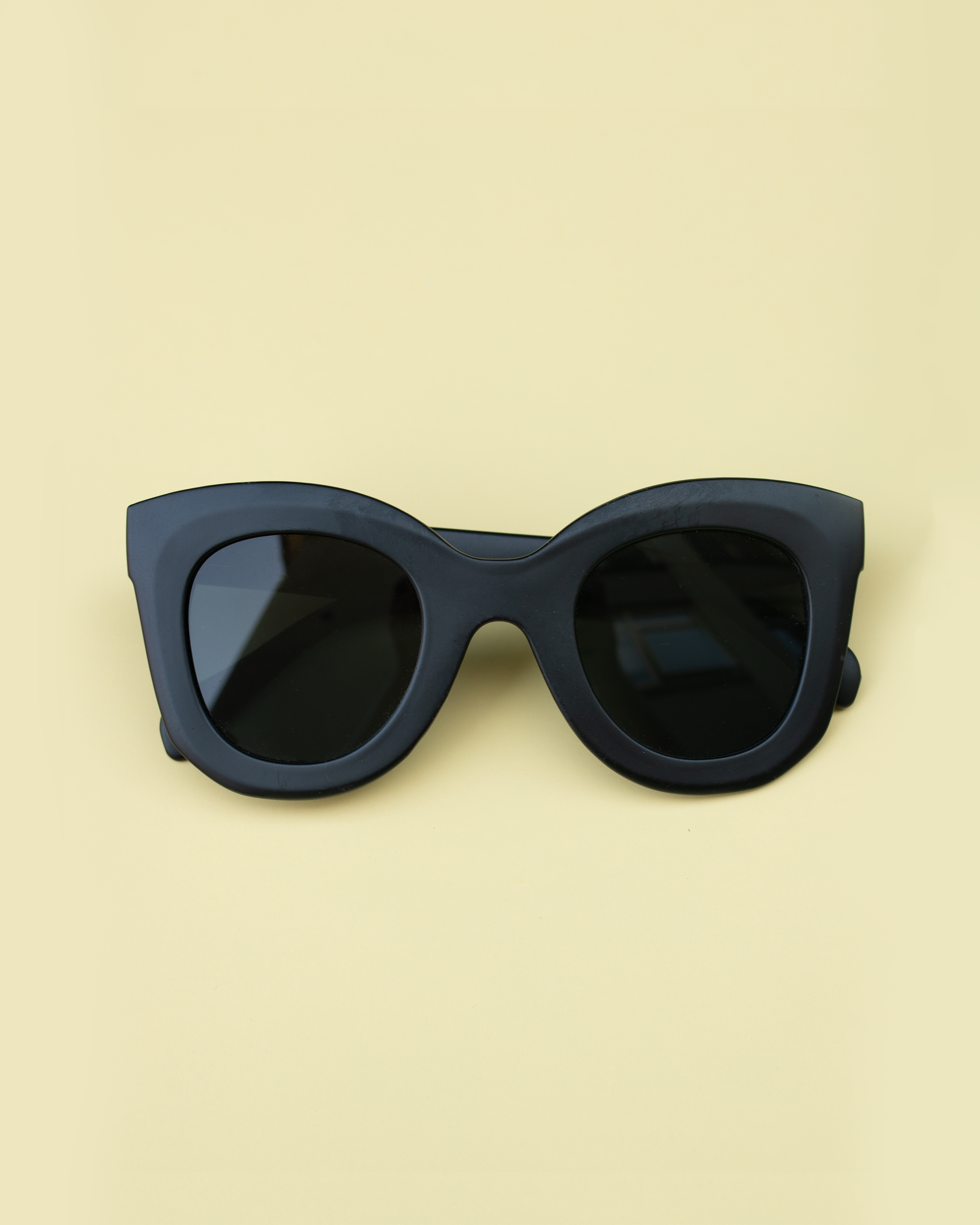 Fifi Fun Sunglasses in Matte Black