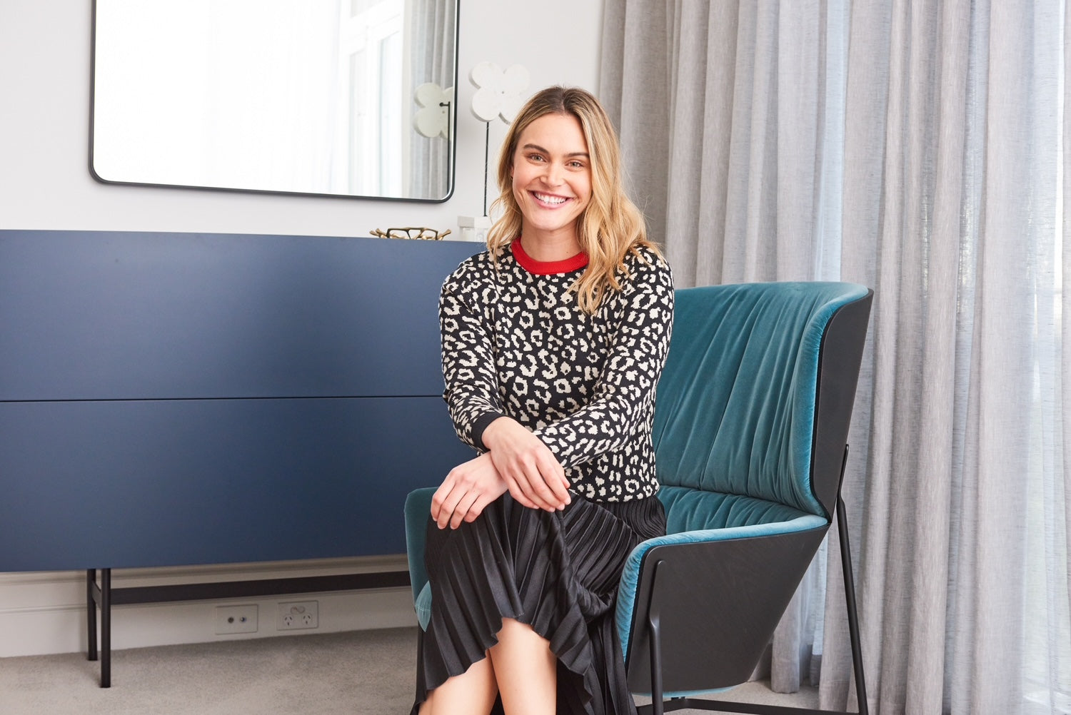 Animal Knit - Red Neck